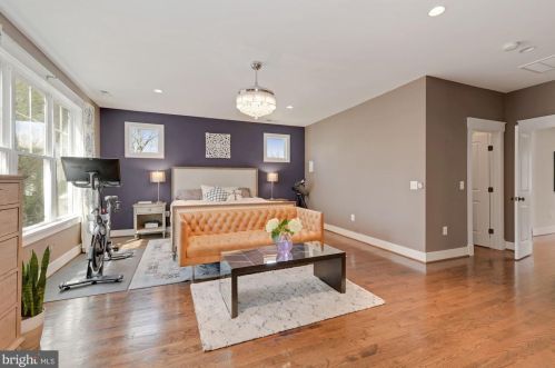 7413 Bethune St, Falls Church VA  22043-1316 exterior