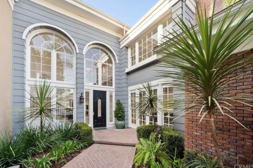 22 Belcourt Dr, Newport Beach, CA 92660-4215