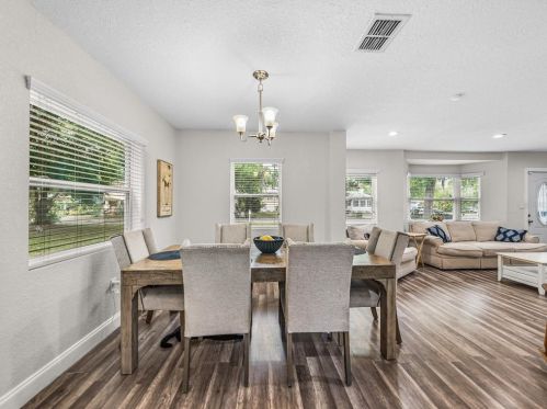 1627 Holly Rd, Lakeland FL  33801-2210 exterior