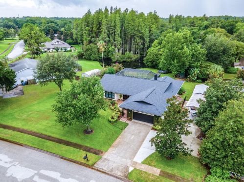1135 Wisper Run Ct, Lutz FL  33558-5185 exterior