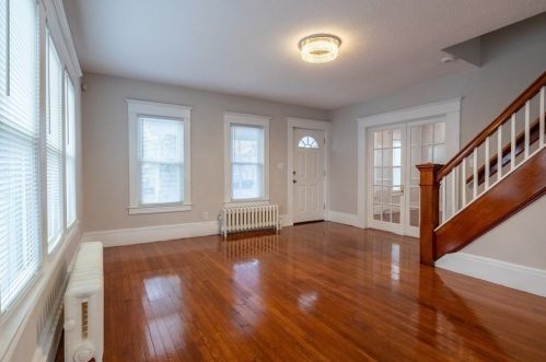 139 Berkshire Ave, Springfield MA  01109-1749 exterior