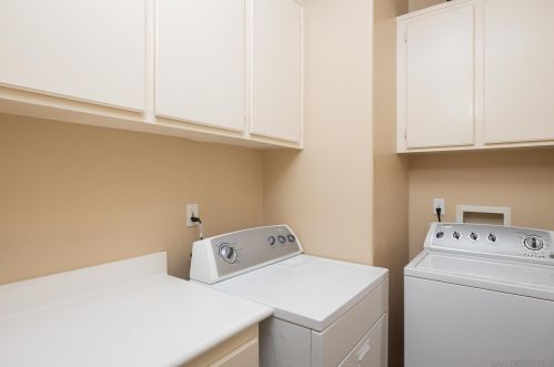 11674 Miro Cir, San Diego CA  92131-3319 exterior