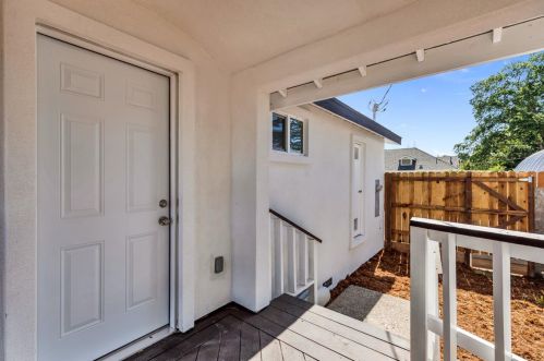 9644 Kent St, Elk Grove CA  95624-2436 exterior