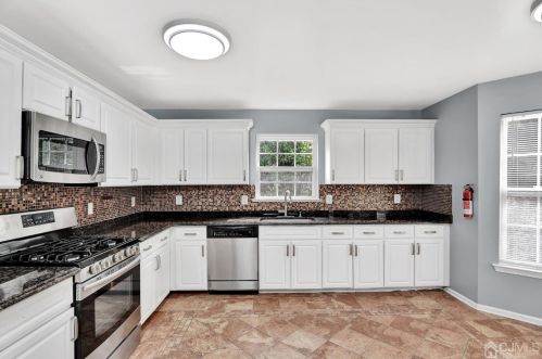 129 Murray Dr, Old Bridge NJ  08857-4205 exterior