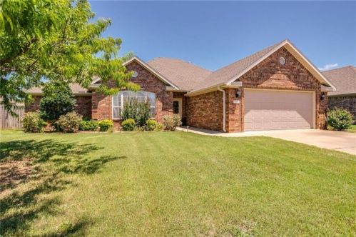 305 Hayden Blvd, Rogers, AR 72756-6904