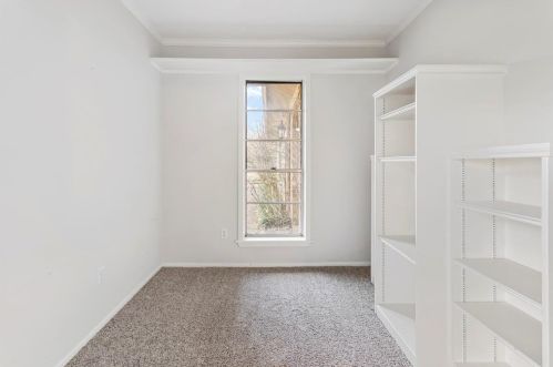 7108 Oak Frst Dr, Bryan TX 77808-6268 exterior