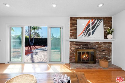 7189 Hoover Way, Buena Park CA  90620-3820 exterior
