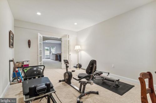 8373 Pedigrue Ct, Gainesville VA  20155-3240 exterior