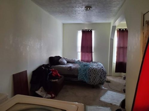 2967 State St, New Castle PA  16101-8649 exterior