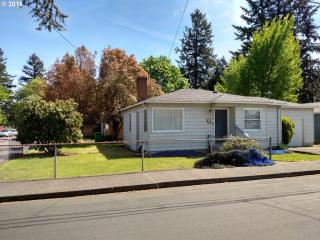 4610 87th Ave, Portland, OR 97266-3044