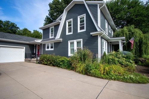 168 Freeport Rd, North East, PA 16428-3083