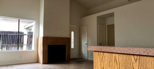 7272 Camino Libertad, Tucson, AZ 85746-8265