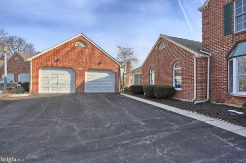 2051 Raleigh Rd, Hummelstown, PA 17036-8749