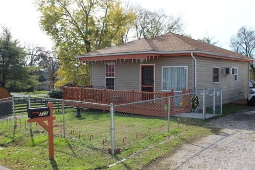 715 Harrison St, Knoxville, TN 37914-5227