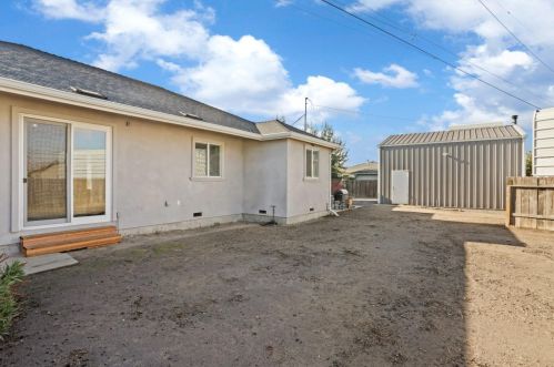 569 Springer Ln, Lodi CA  95242-9224 exterior