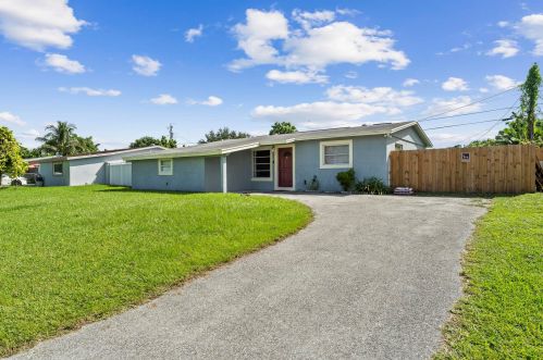 844 Jamaican Dr, West Palm Beach, FL 33415-3814