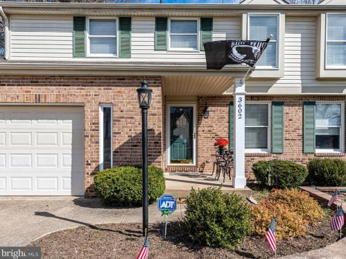 3602 Jody Ct, Woodbridge, VA 22192-6400