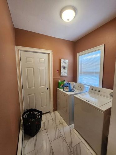 9 Harding Ave, Providence RI  02905-2506 exterior