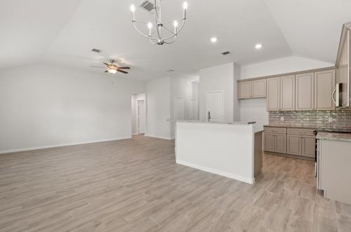 161 Coral Gables, Chita TX  75862-6998 exterior