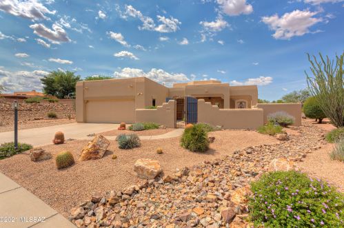 1098 Placita Refinada, Green Valley, AZ 85614-4734