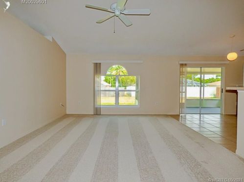 632 Bayshore Blvd, Fort Pierce FL  34983-1006 exterior