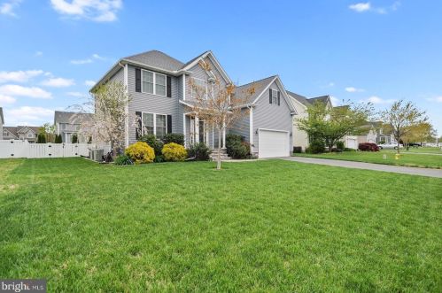 136 Phillips Dr, Magnolia, DE 19962-4610