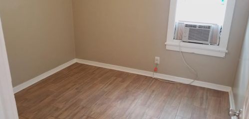 1420 25th St, Saint Petersburg FL  33713-5650 exterior