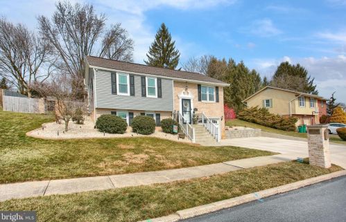 4915 Shasta Way, Navy Sup Dpt, PA 17050-2591