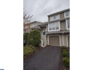 79 Andover Ct, Wayne, PA 19087-5616