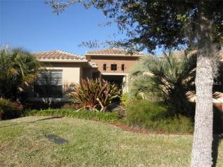 910 San Raphael St, Kissimmee, FL 34759-3906