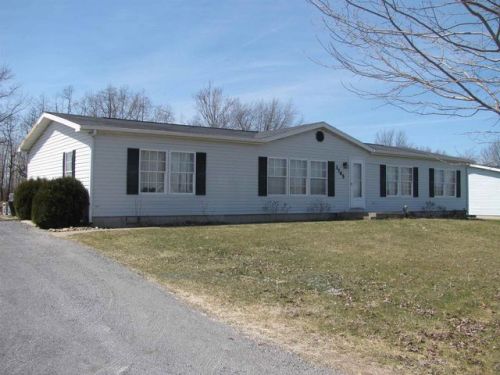 3765 109, Golden Lake, IN 46779-9676