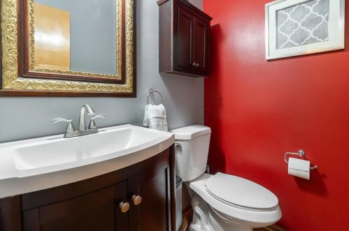 2960 Wynridge Dr, Darbydale OH  43123-8706 exterior