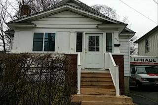 454 3rd St, Newburgh, NY 12550-4230