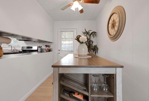 4248 Elkhorn Blvd, North Highlands CA  95660-3505 exterior