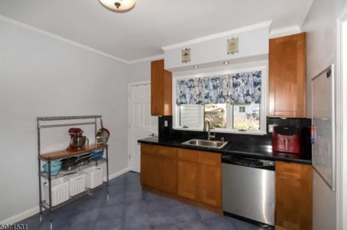 23 Boyle Ave, Paterson NJ 07512-2702 exterior