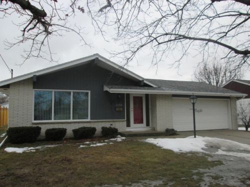 1136 35 St, Manitowoc WI  54220-5418 exterior