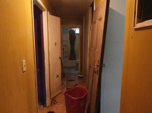 30 Paige Dr, Coventry RI 02816-8931 exterior