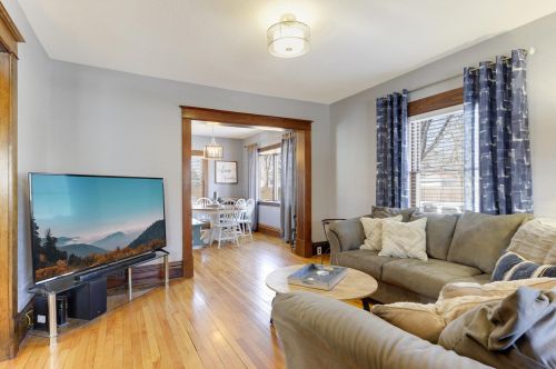 3900 30 Ave, Minneapolis MN 55406-3108 exterior