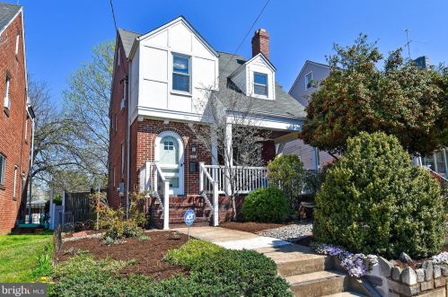 2222 Randolph St, Washington, DC 20018-3070