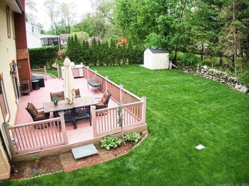 14 Lewis Rd, Stamford, CT 06905-2213