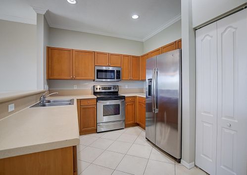 389 River Bluff Ln, West Palm Beach FL  33411-4217 exterior