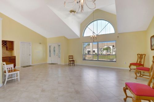 625 Dorando Ct, Marco Island FL  34145-1911 exterior