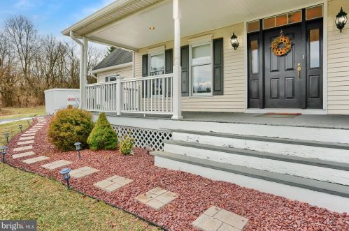 63 Willow Mill Park Rd, Navy Sup Dpt, PA 17050-1757