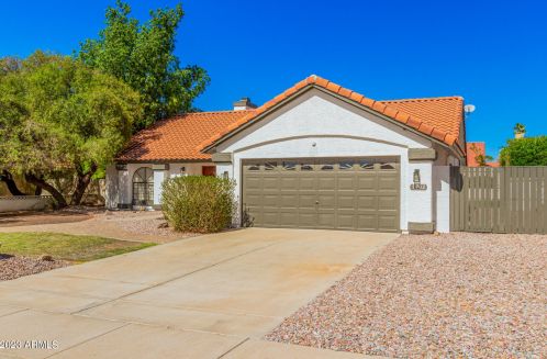 5702 Hartford Ave, Scottsdale AZ  85254-5993 exterior