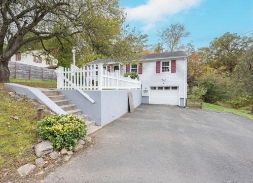 48 Reliance Rd, Plainville, CT 06062-1420