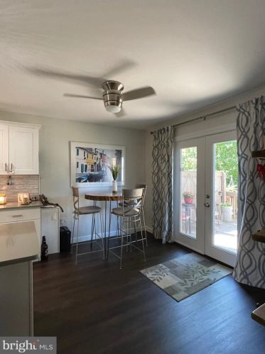 206 Sand Ct, Ephrata PA  17522-2646 exterior