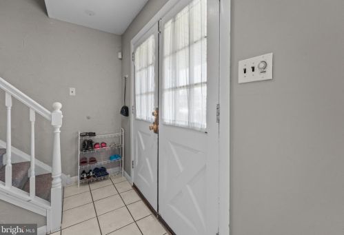 3027 Byberry Rd, Philadelphia PA  19154-1842 exterior