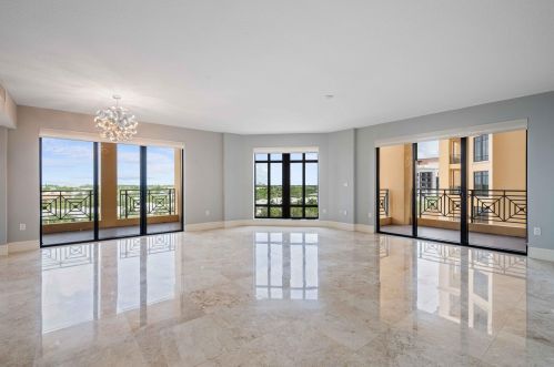 200 Palmetto Park Rd, Boca Raton, FL 33432-3759