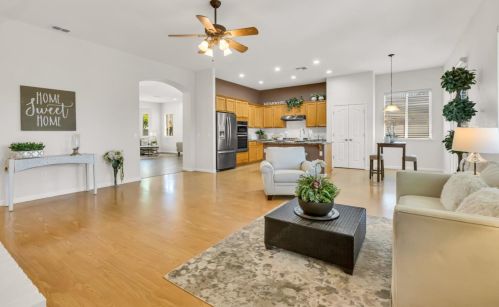 9493 Emerald Cove Ln, Elk Grove CA  95758-3612 exterior