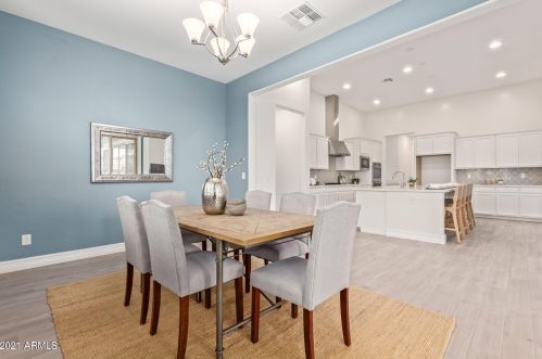 3731 Arabian Dr, Gilbert AZ  85296 exterior